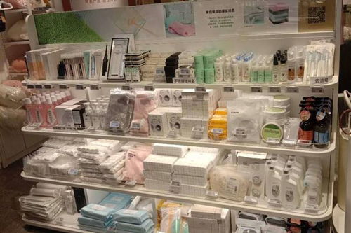 廣州天藝云 一站式化妝品展柜批發(fā)與日用雜品銷售解決方案